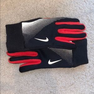 Nike gloves. Great condition